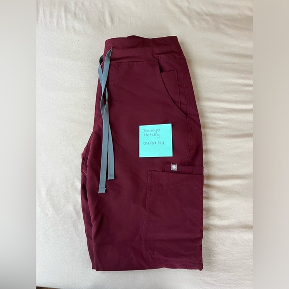 FIGS High Waisted Yola Skinny Scrub Pants (Burgundy) Size Small - Picture 1 of 1